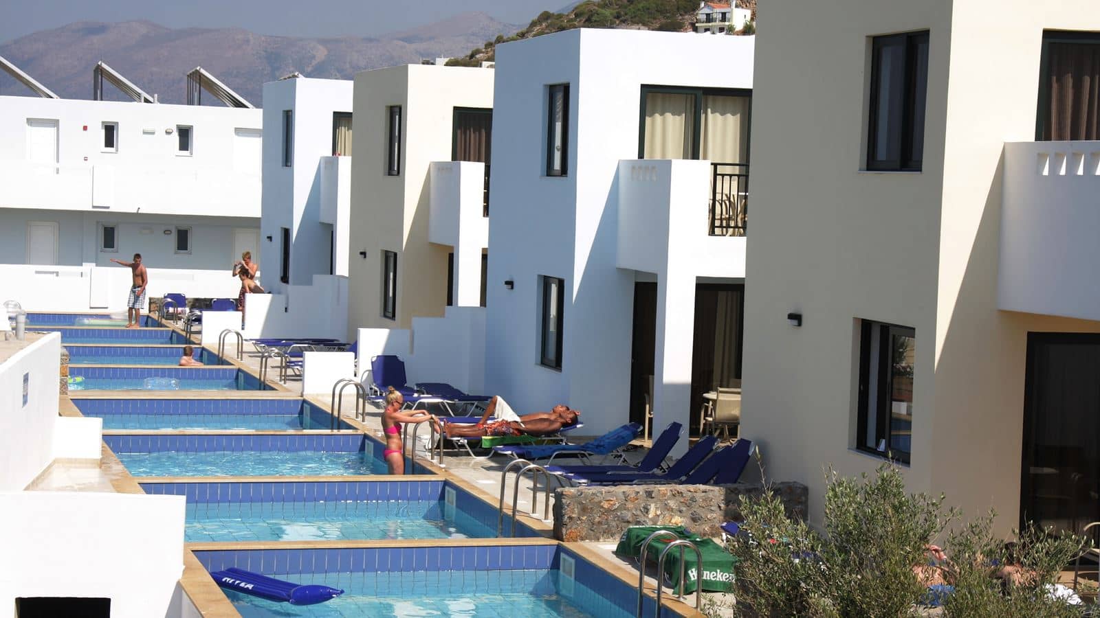 rooms-villa-private-pool