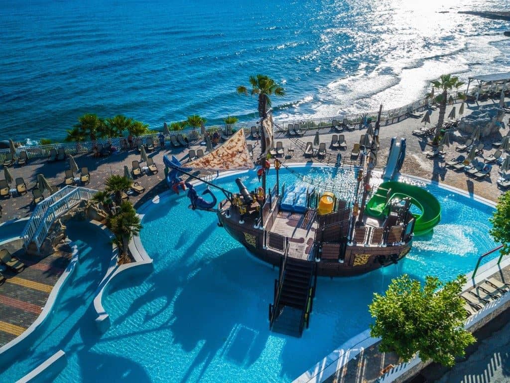 water-park-water-park
