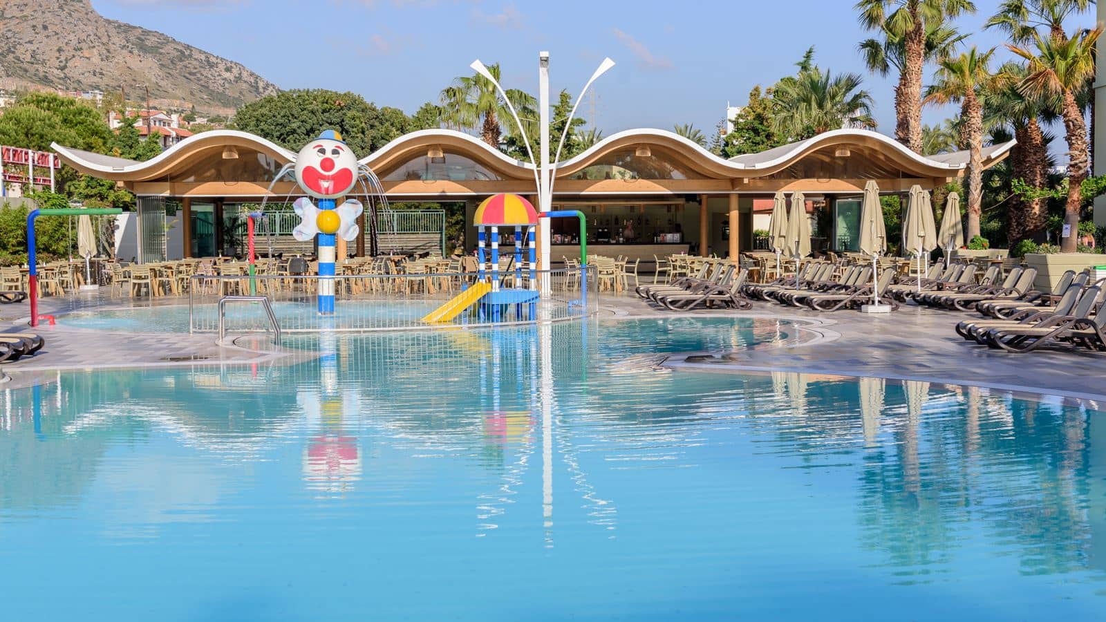 pools-outdoor-pool
