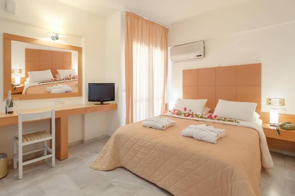 rooms-studio-single-use-inland-view