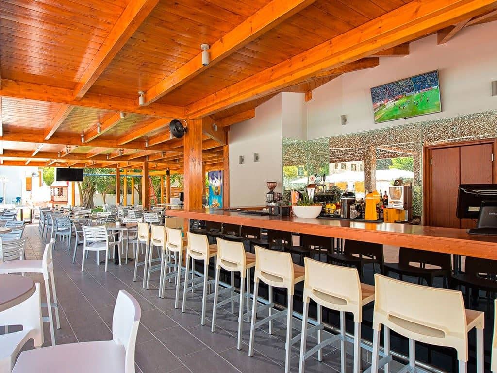bars-snack-bar