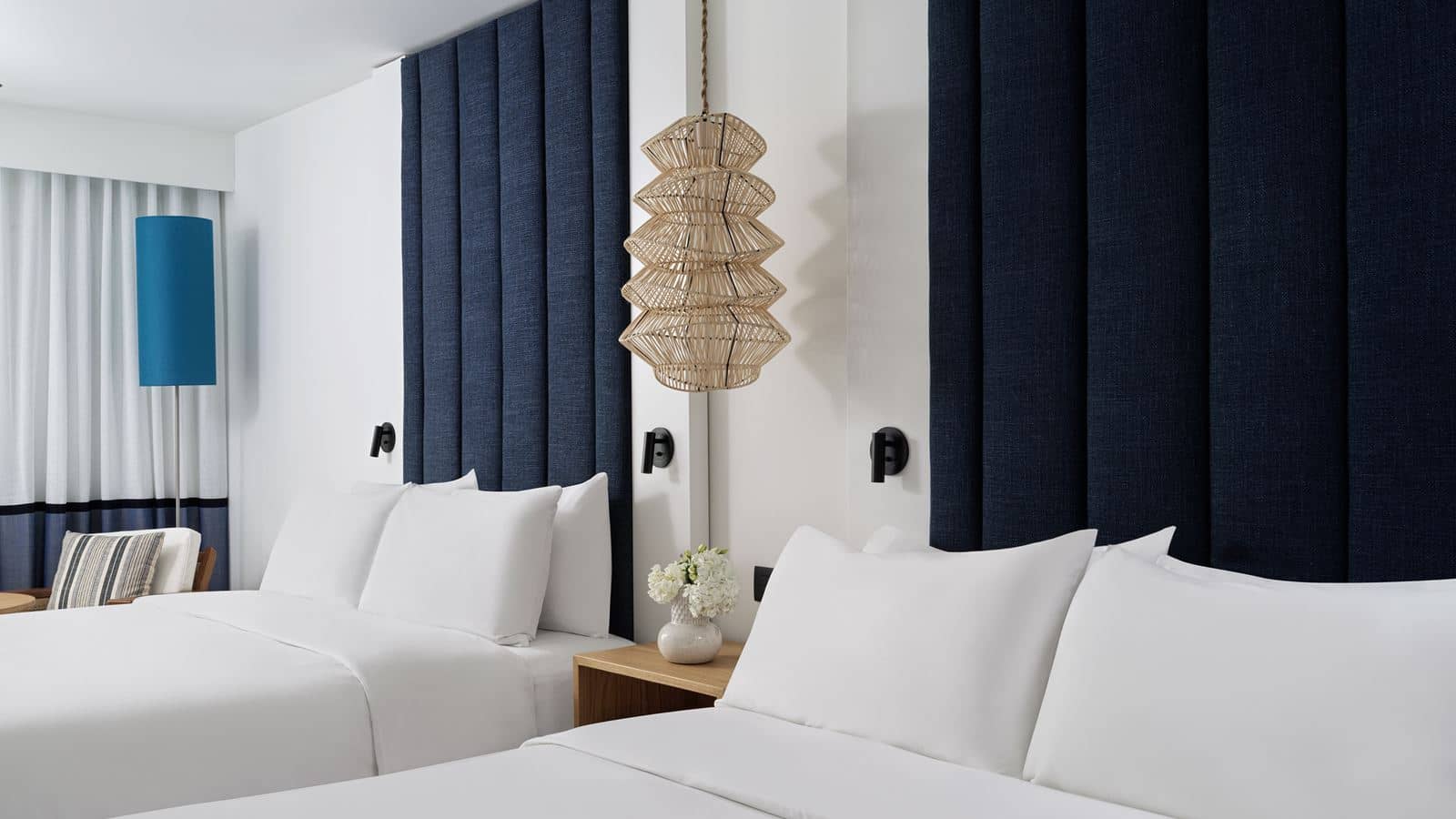 rooms-room-premium-quad-balcony