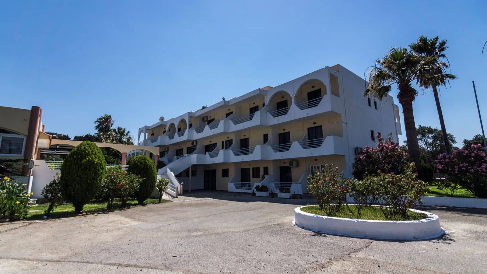 general-main-building