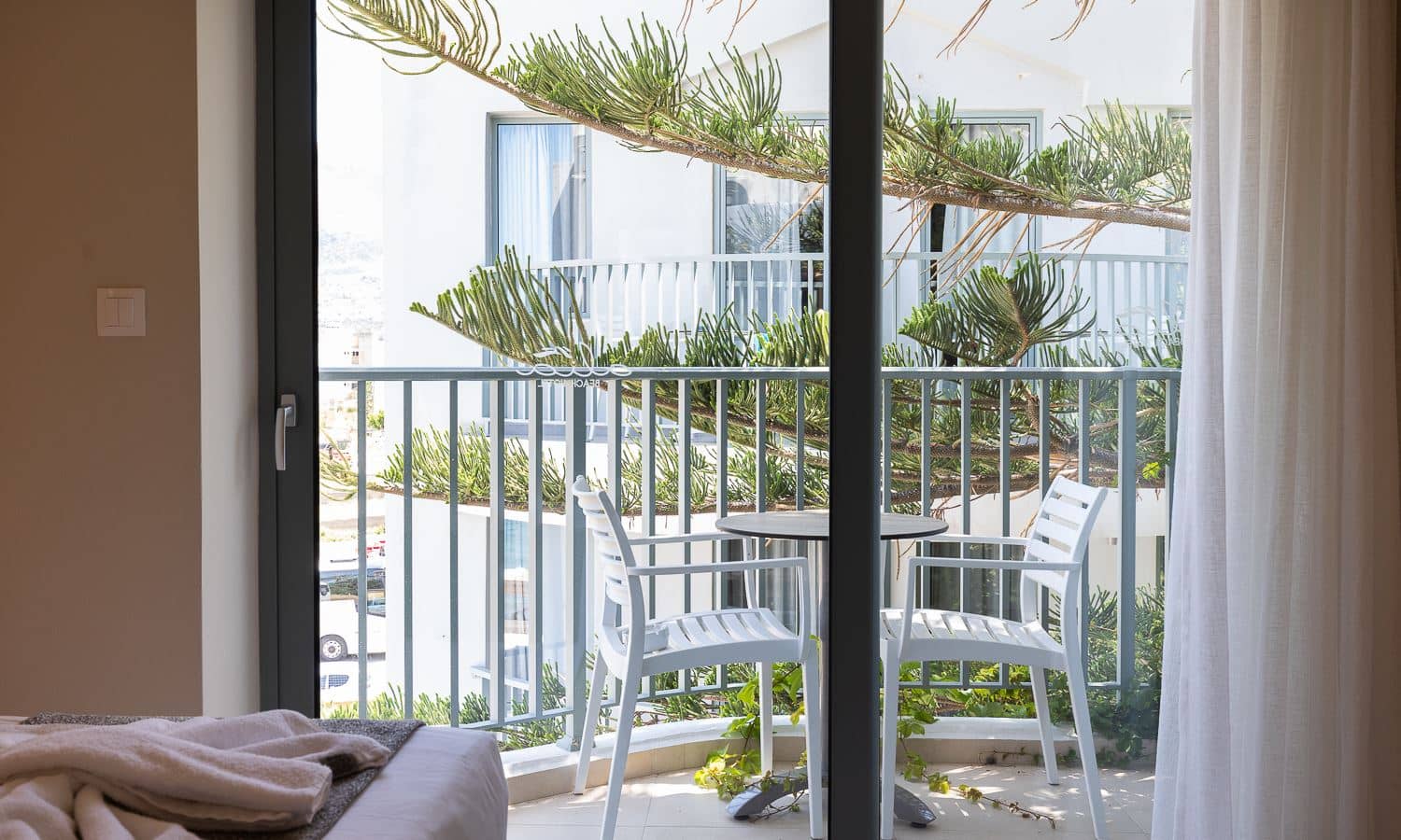rooms-double-room-balcony
