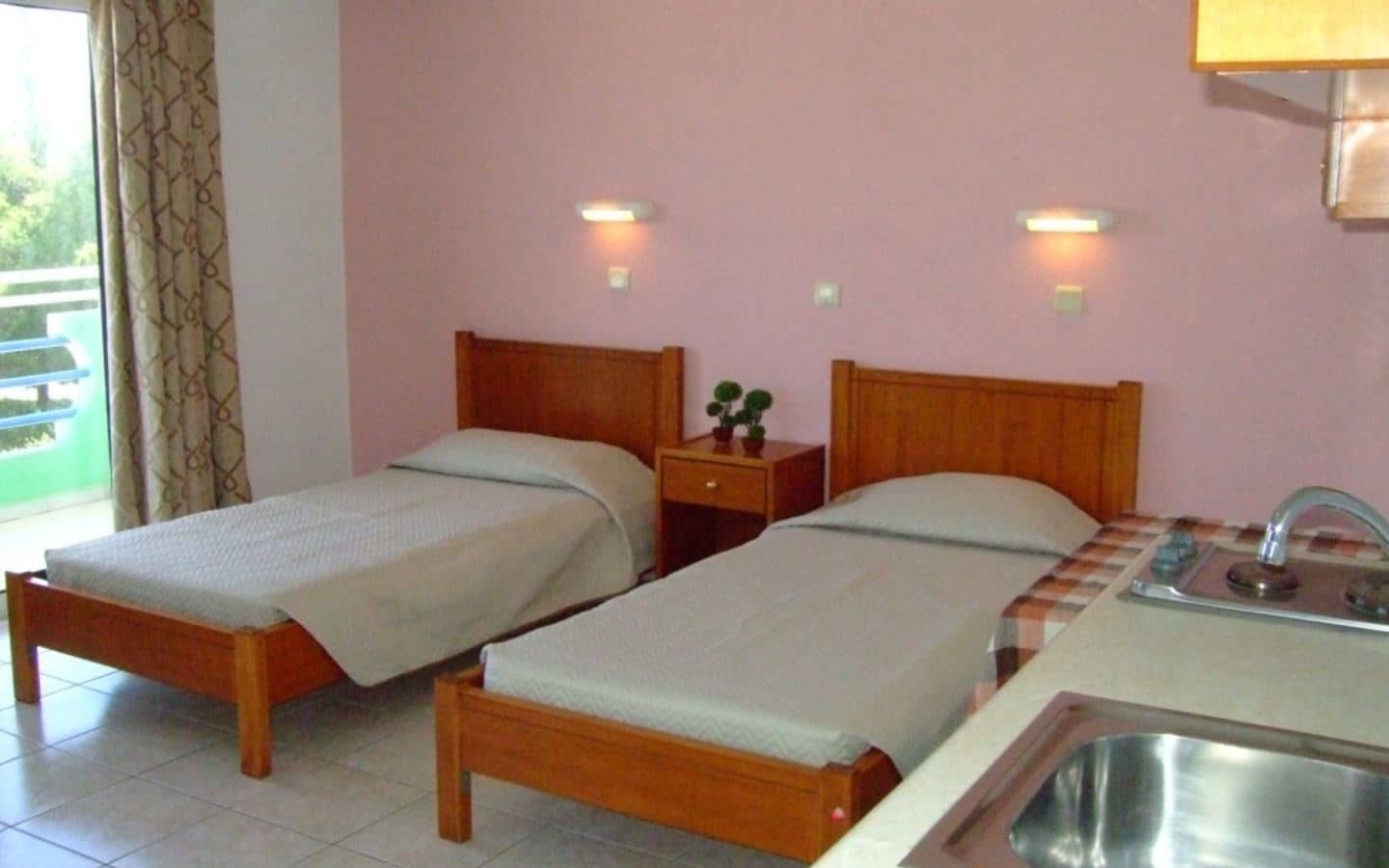 rooms-studio-2-pax