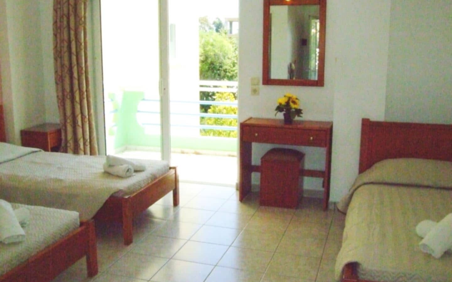 rooms-studio-3-pax