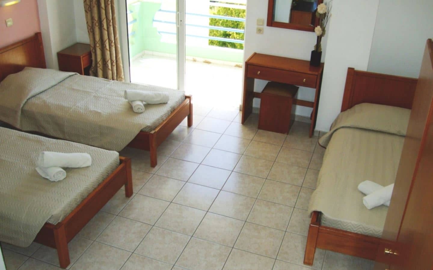 rooms-studio-3-pax