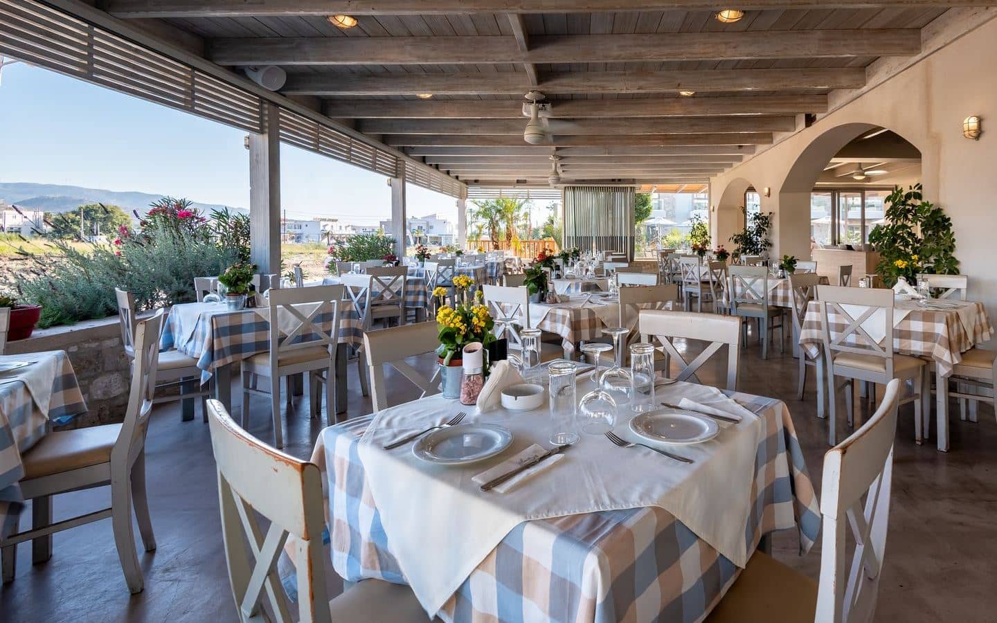 restaurants-taverna-oneiro