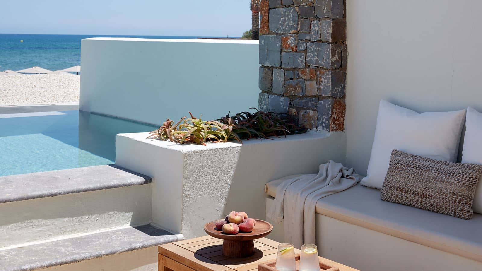 rooms-2-bedroom-dream-villa-with-sea-view-and-private-pool