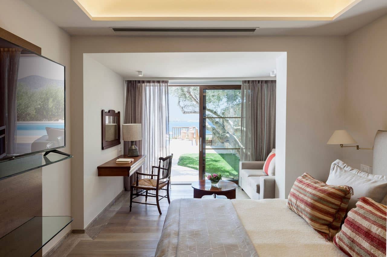 rooms-minoan-palace-villa-sea-view-private-pool