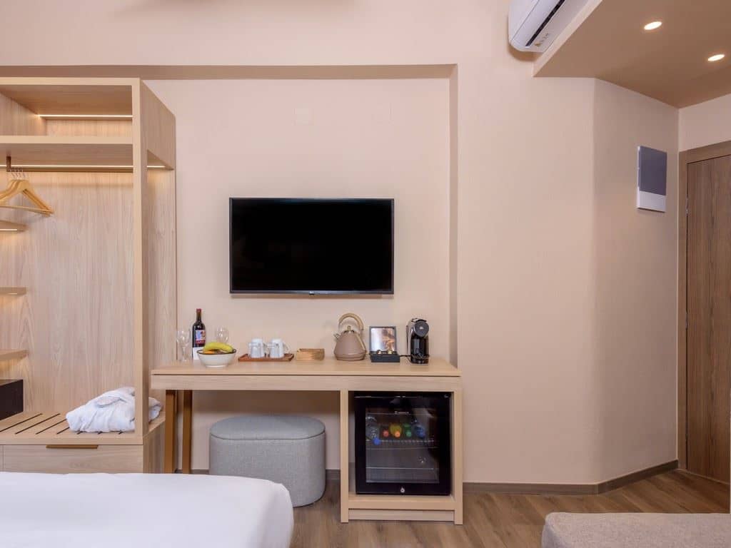 rooms-room-premium-double-balcony-or-terrace