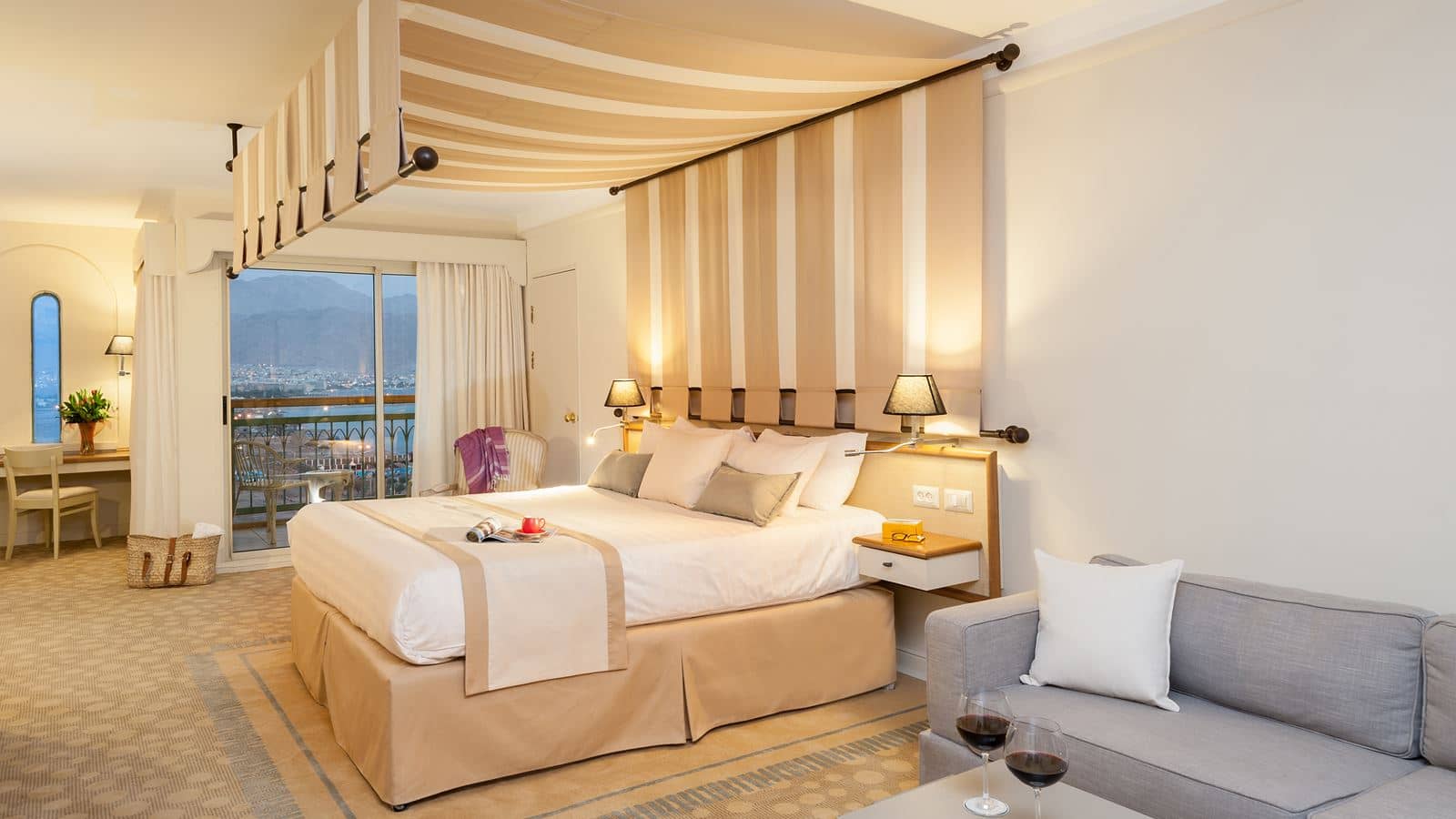 rooms-rain-suite