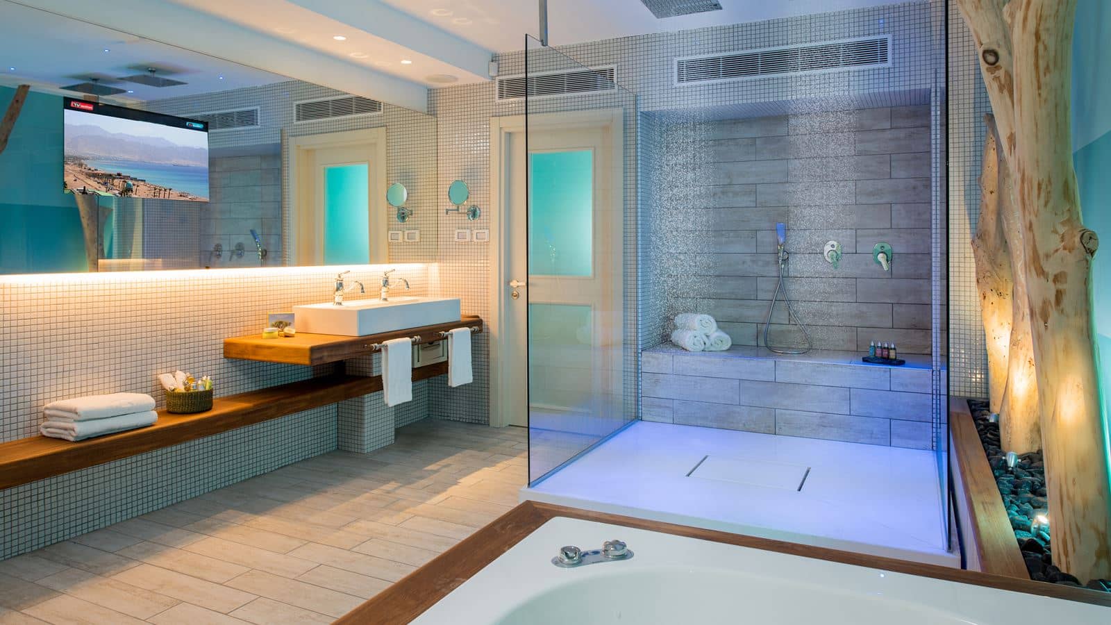 rooms-rain-suite