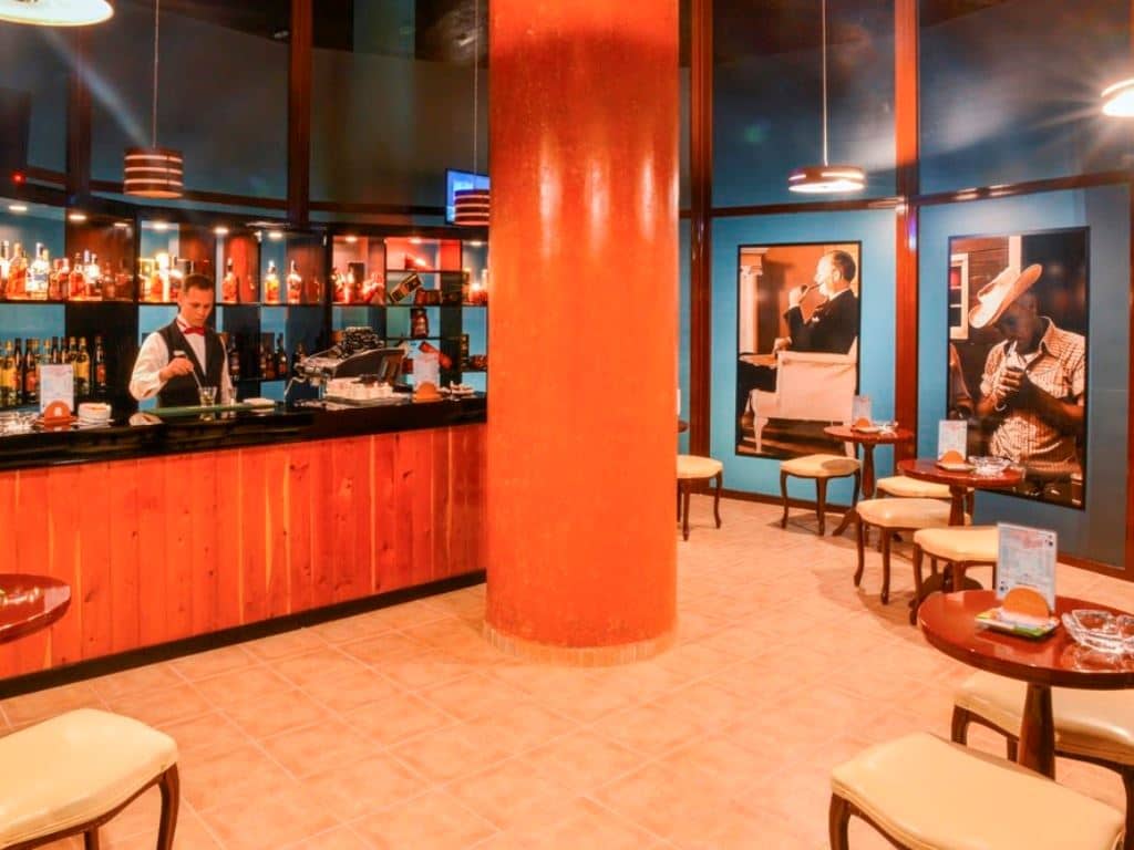 bars-cigar-bar