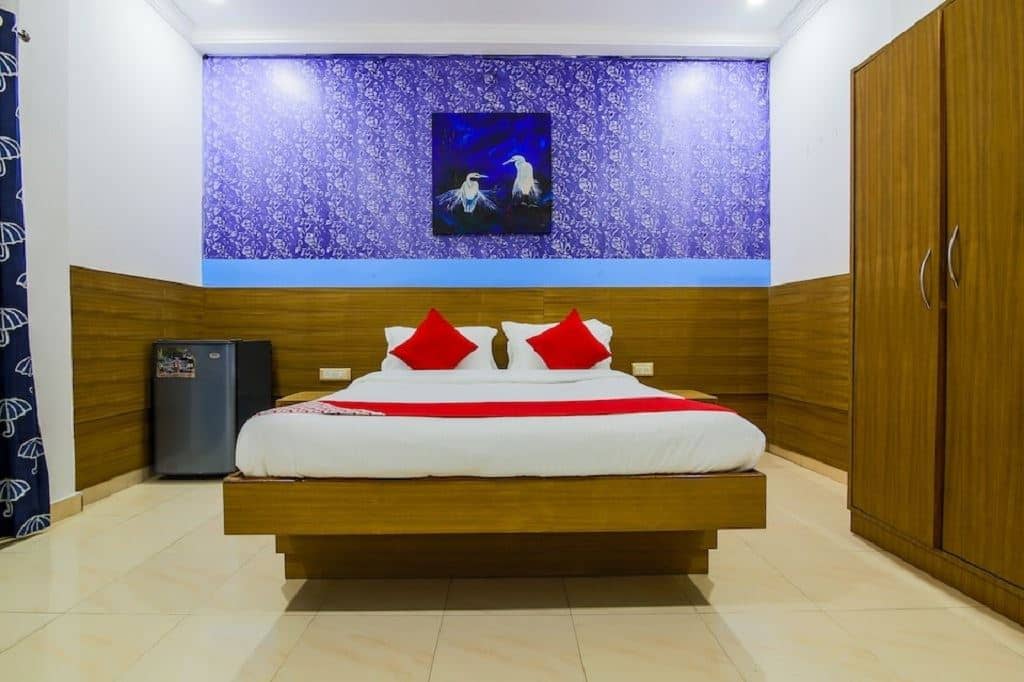 rooms-annex-room