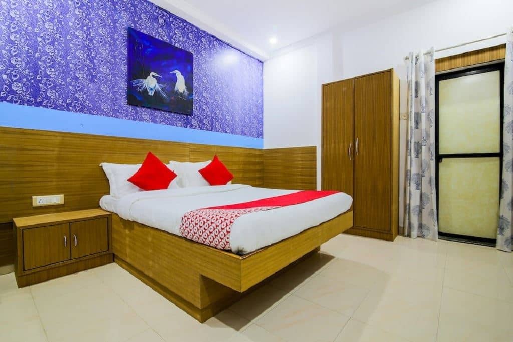 rooms-annex-room
