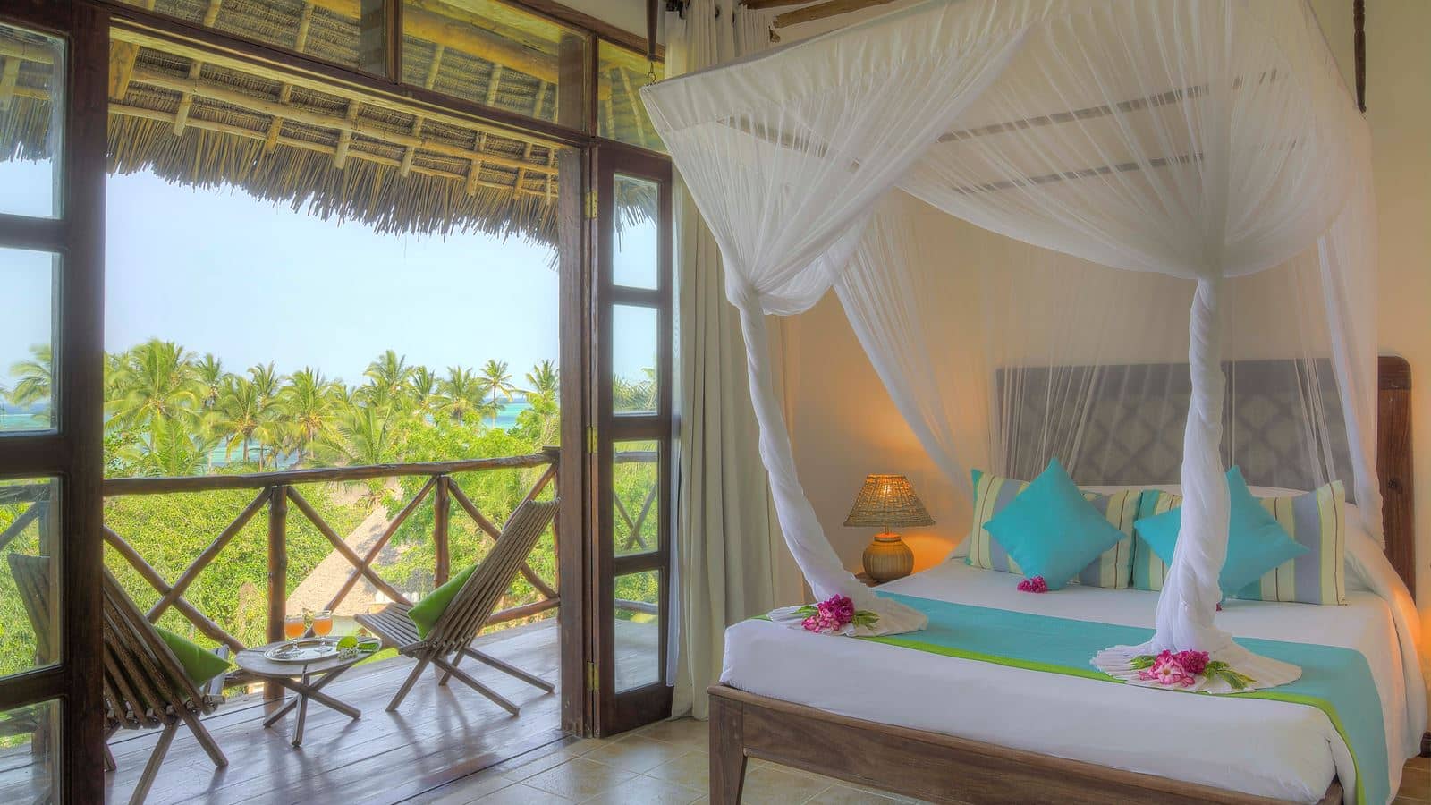 rooms-bahari-deluxe-sea-view