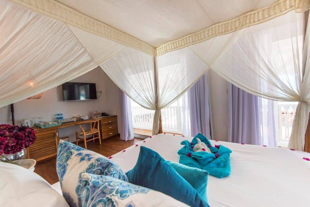 rooms-royal-villa