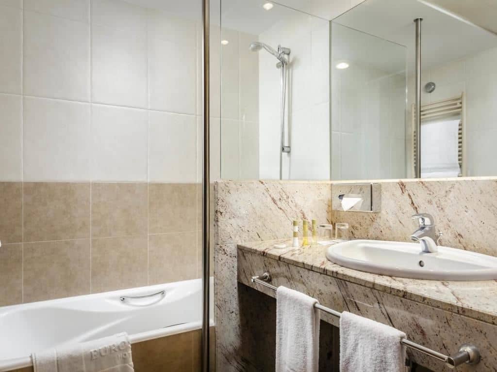 rooms-double-standard-room
