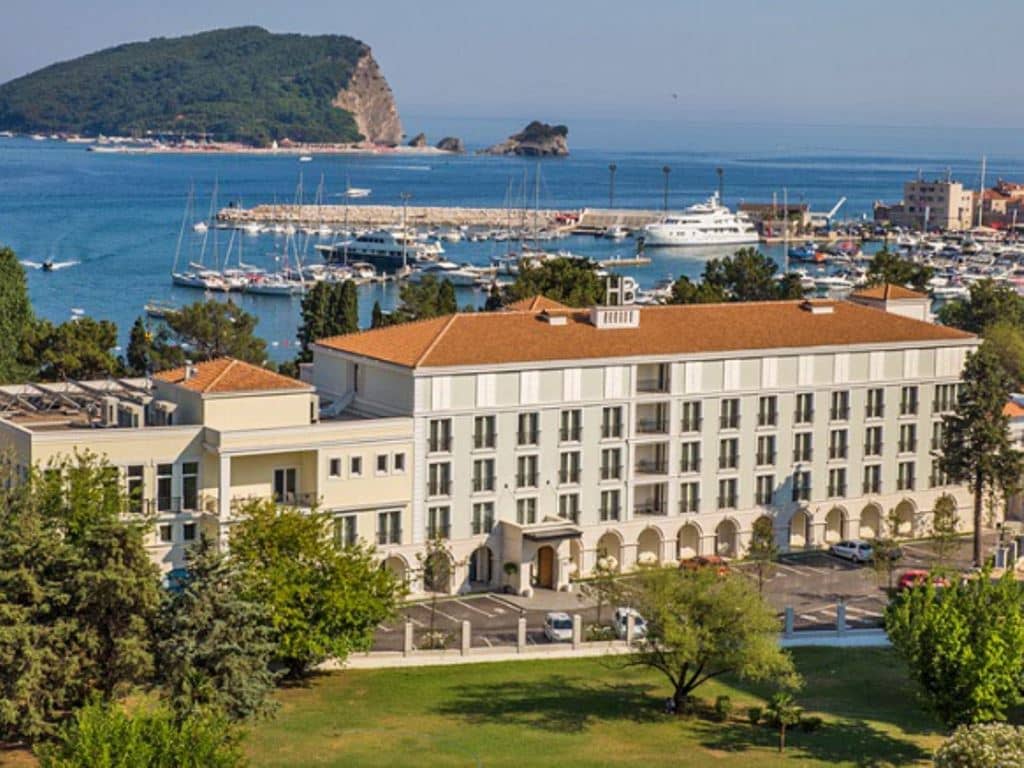 general-main-building