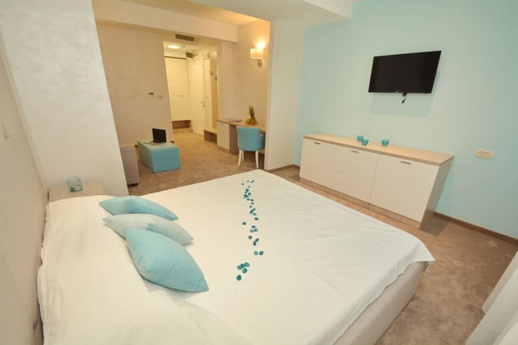 rooms-junior-suite