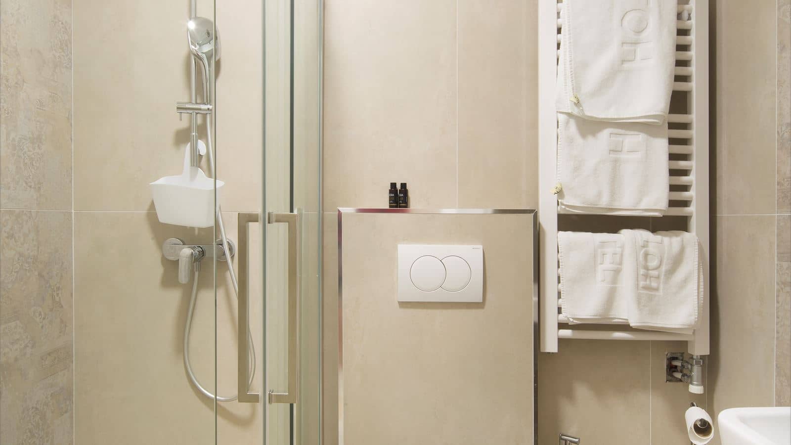 rooms-double-room