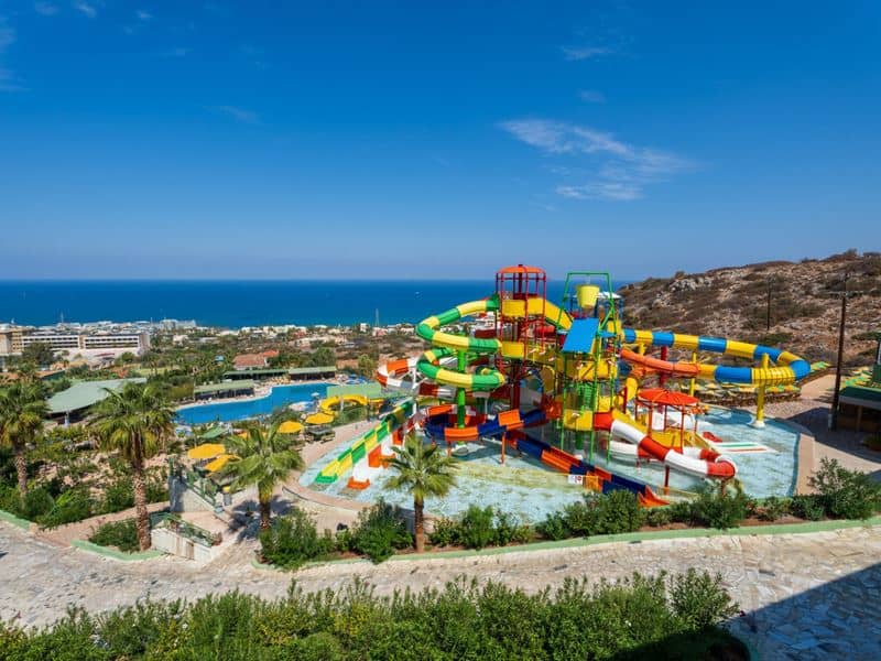 FAMILY WORLD AQUA SUN VILLAGE - Üldist