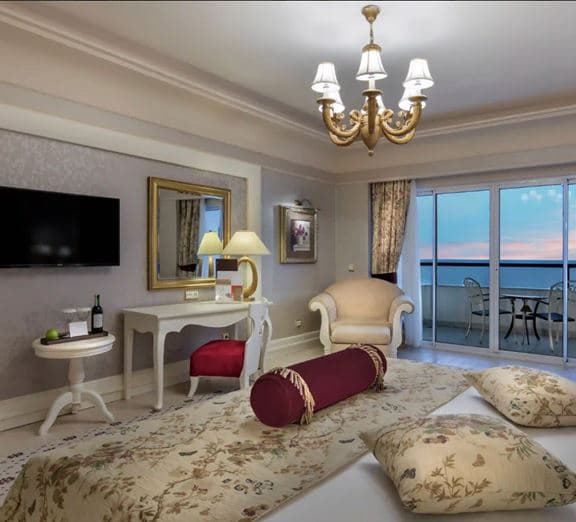 DELUXE ROOM SEA VIEW ( VENEZIA BUILDING ) Toad