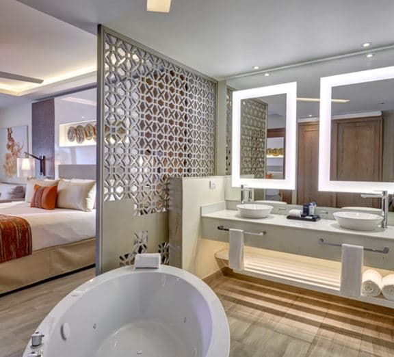 LUXURY JUNIOR SUITE Toad