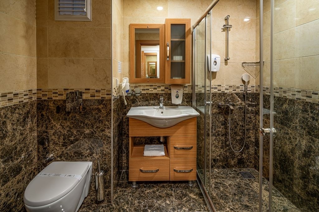 rooms-standard-room-jakuzzi-side-sea-view-sng-use