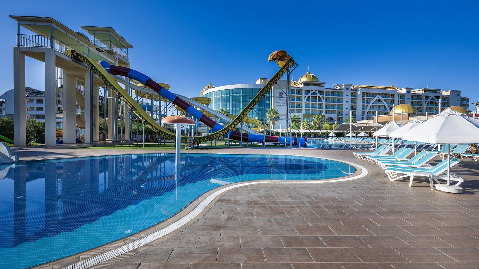 pools-outdoor-pool