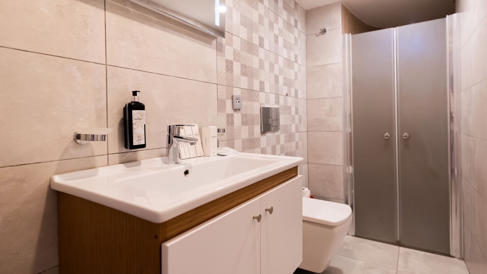 rooms-villa