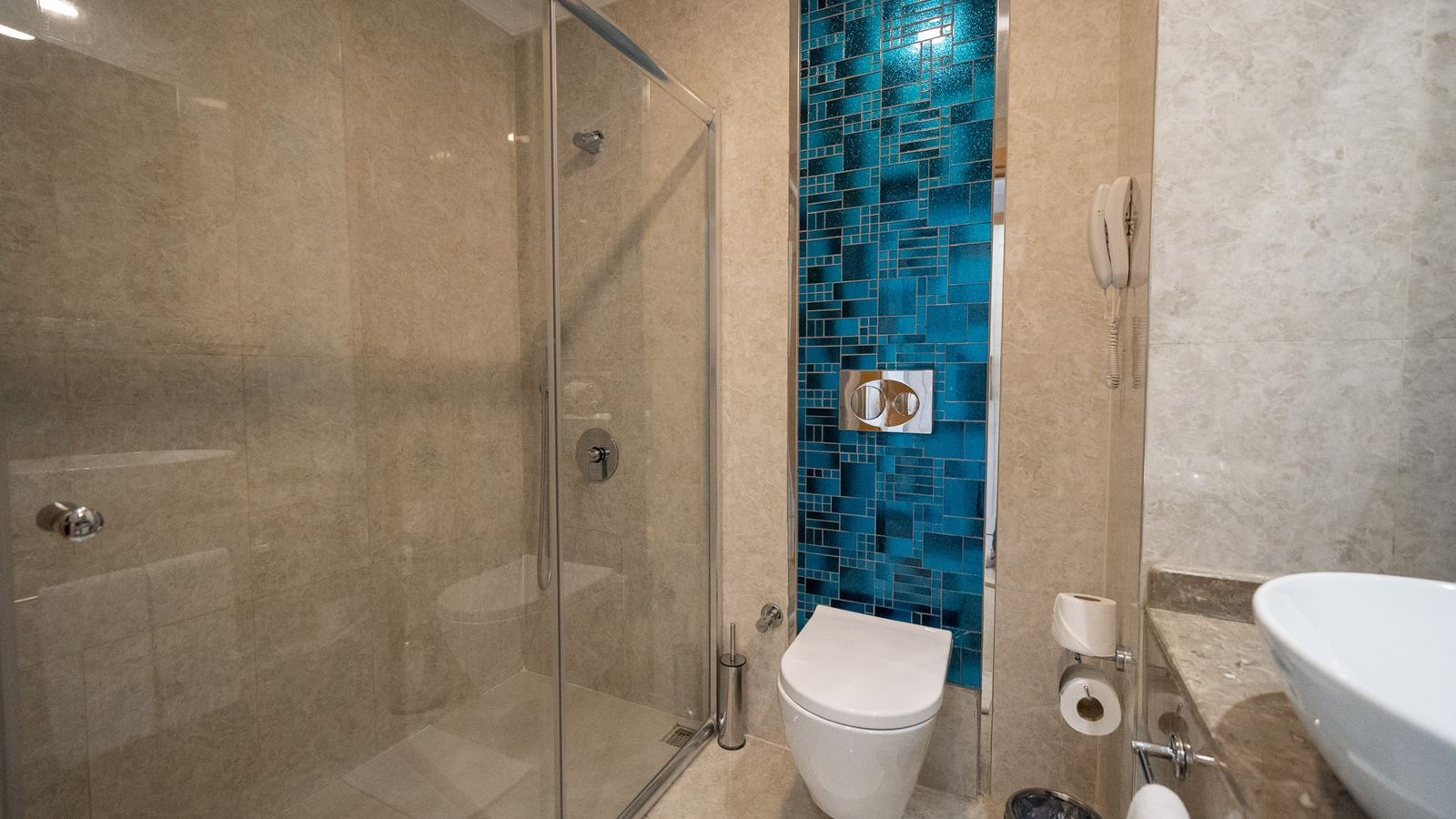 rooms-comfort-room