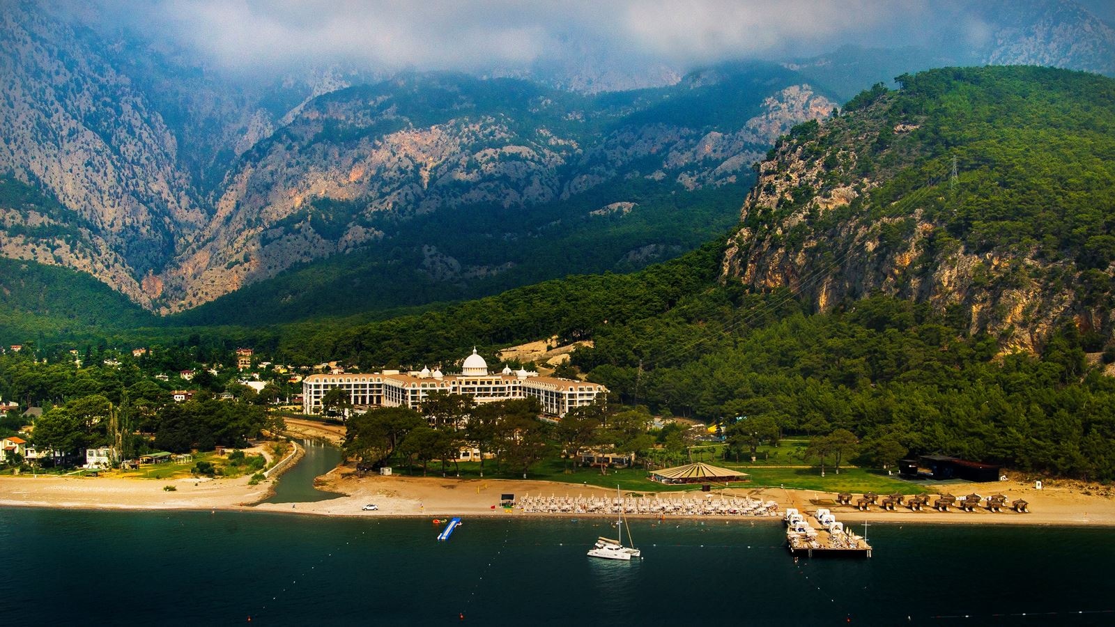 beach-main-building