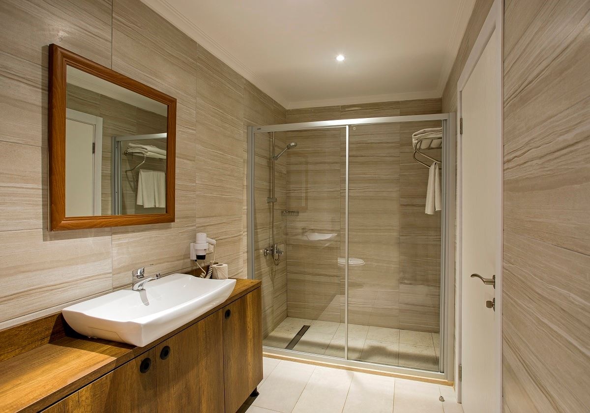 rooms-standard-room