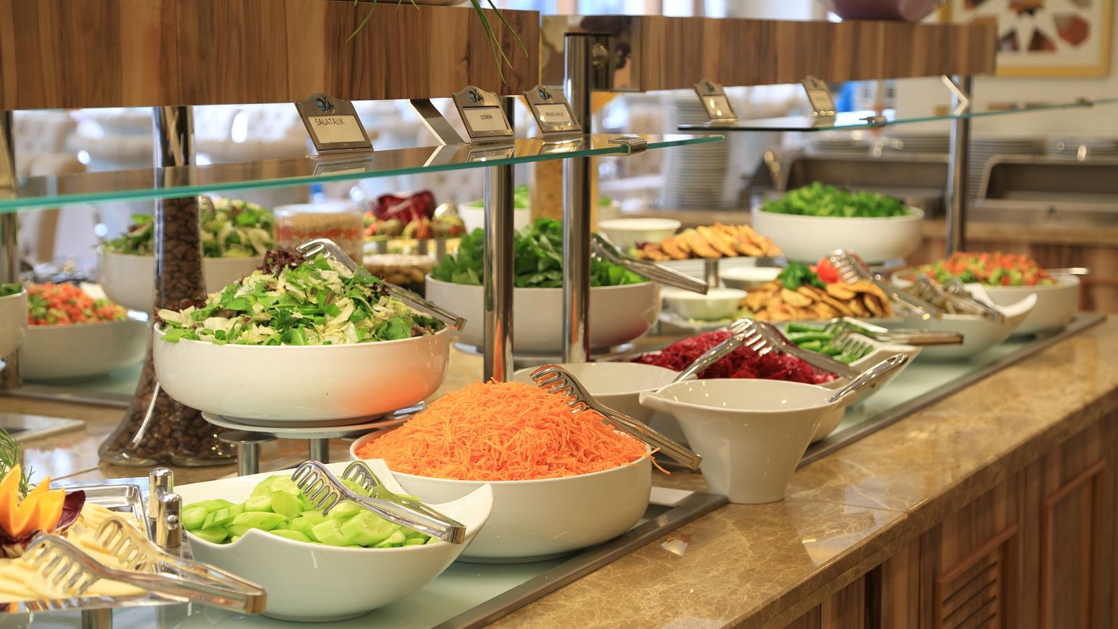 restaurants-restaurant