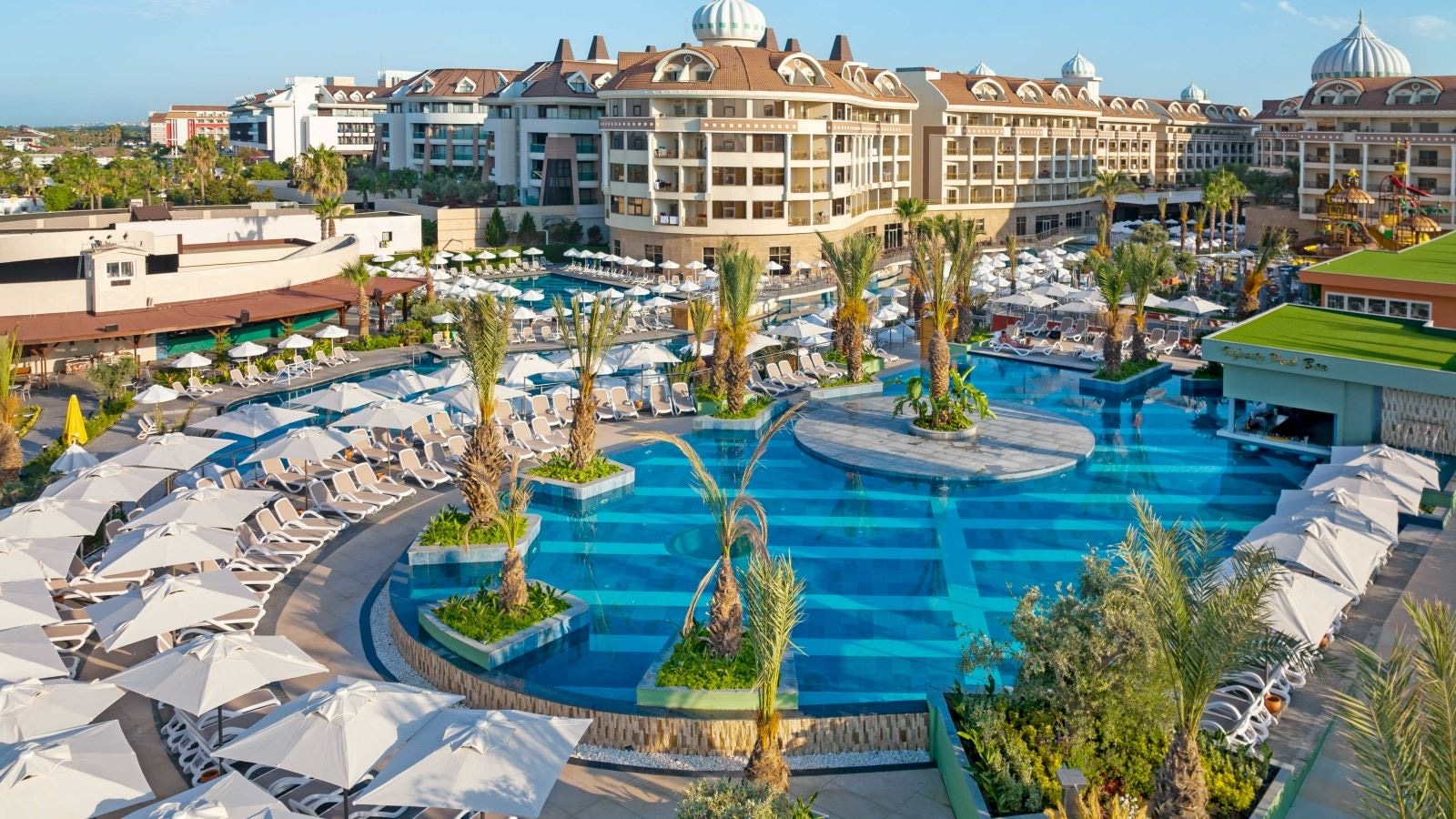 pools-outdoor-pool