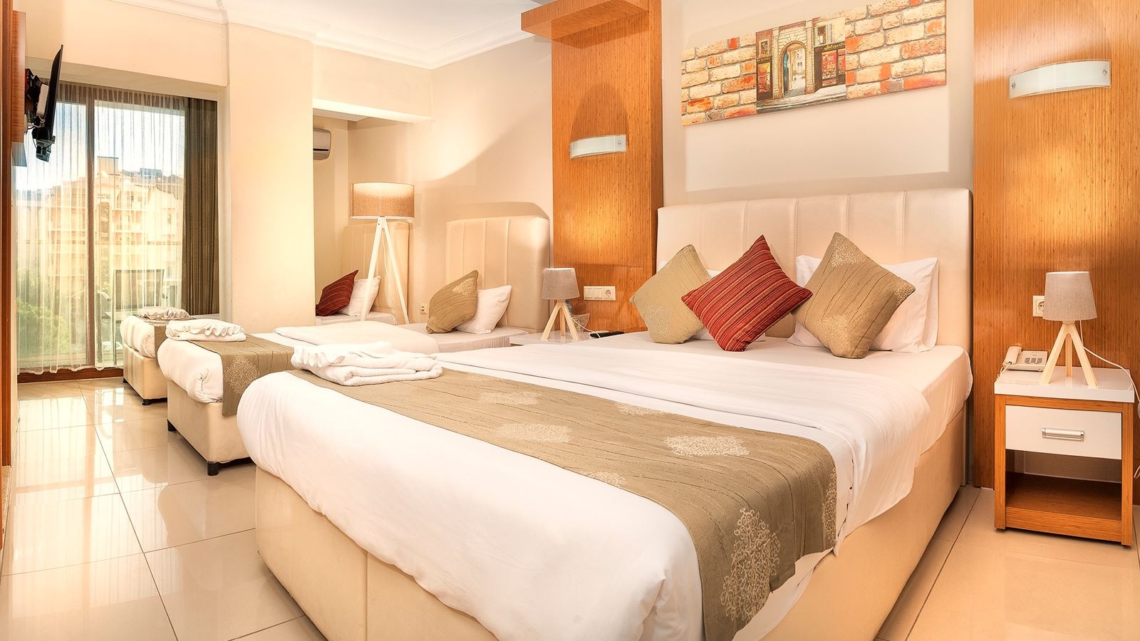 rooms-family-room