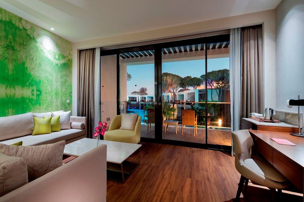 rooms-garden-suite-pool-access