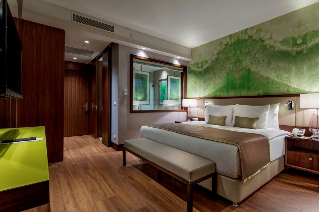 rooms-garden-suite-pool-access