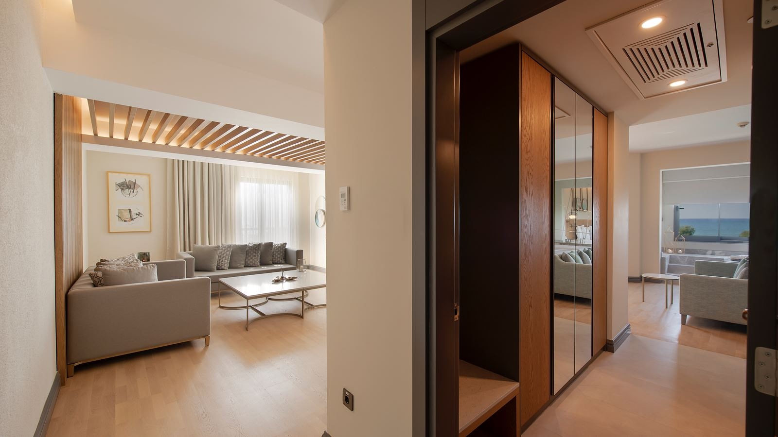 rooms-suite-room