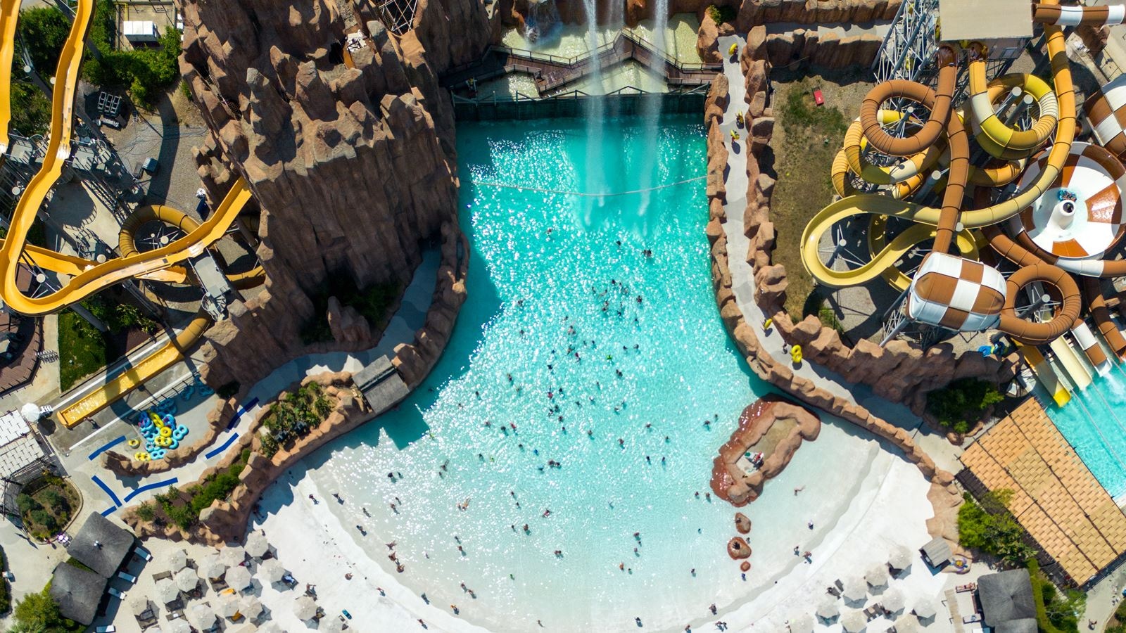 pools-outdoor-pool