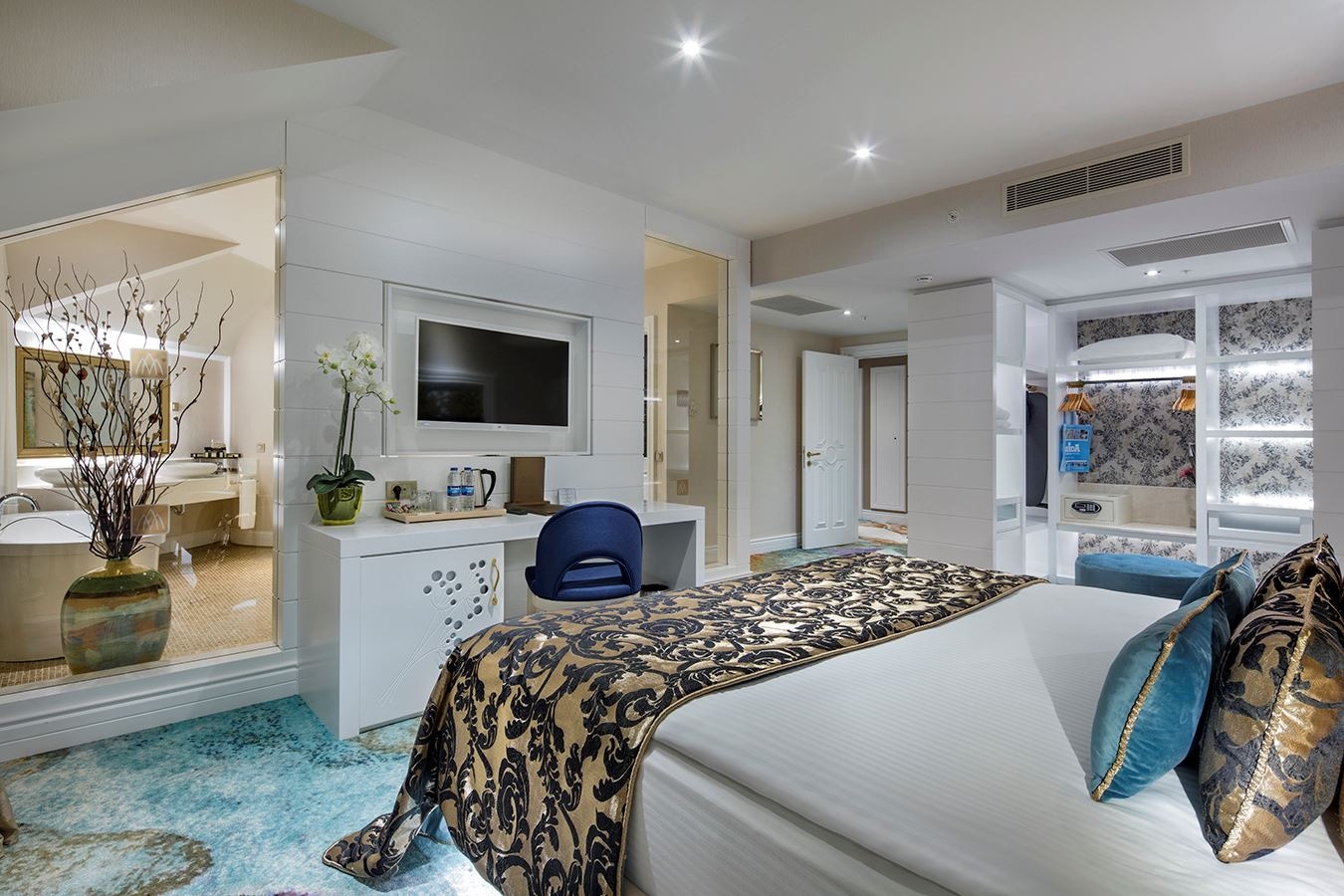 rooms-senior-suite