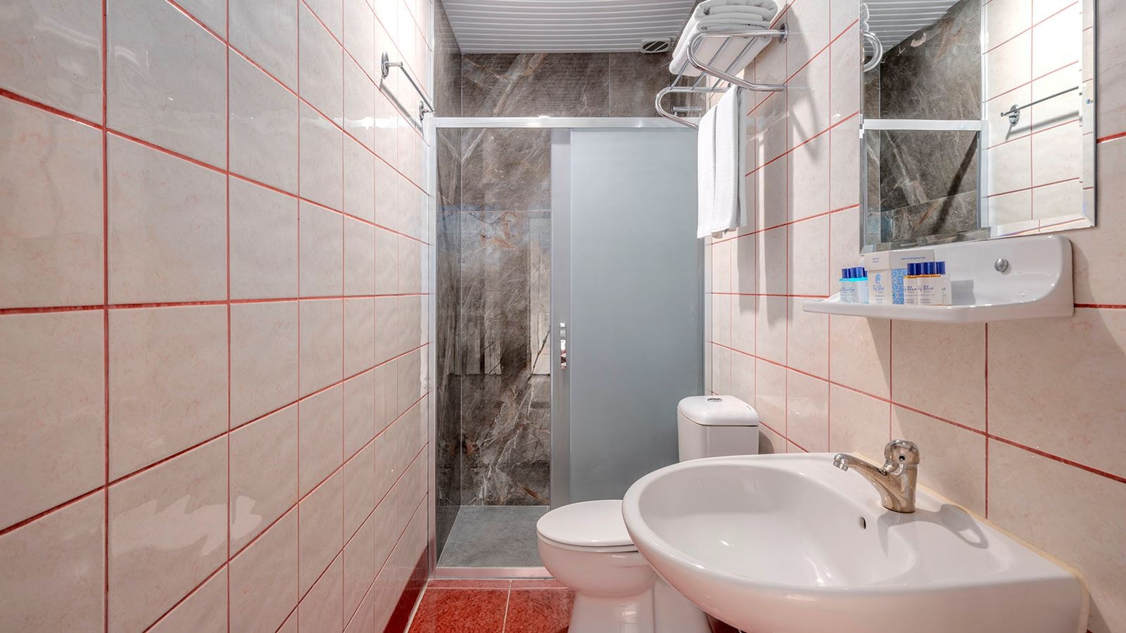 rooms-family-room