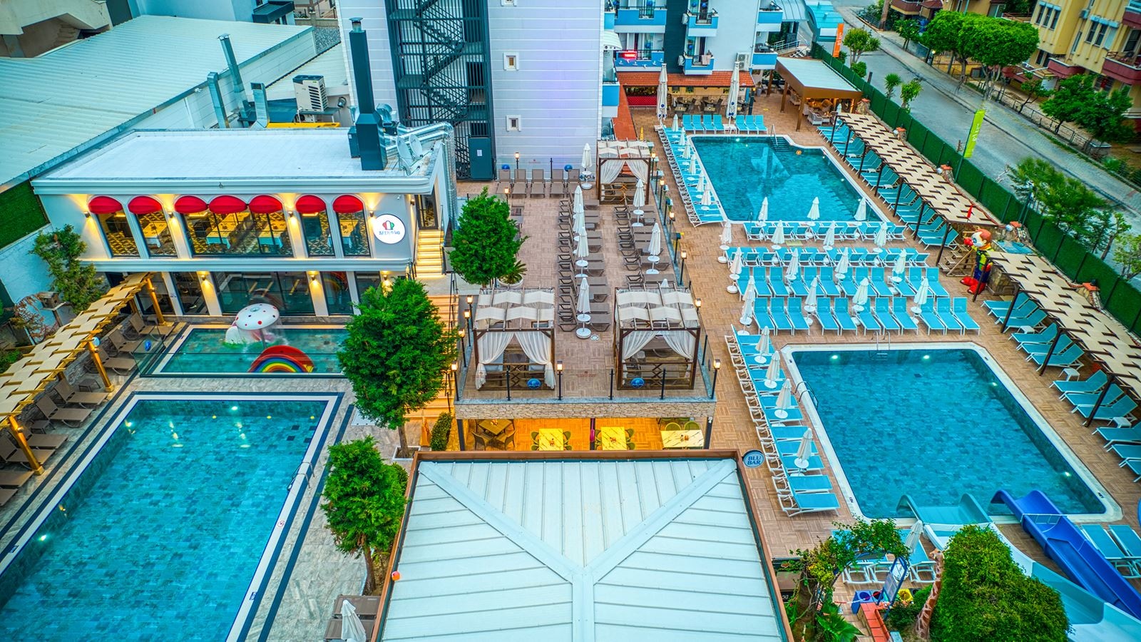pools-outdoor-pool