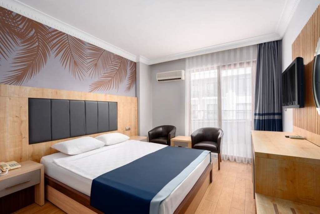 rooms-standard-room