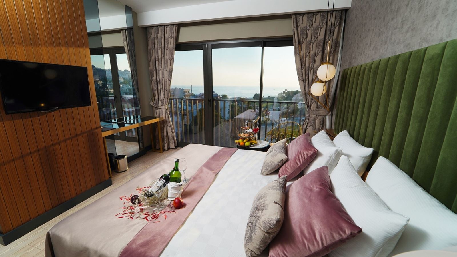 rooms-suite-room