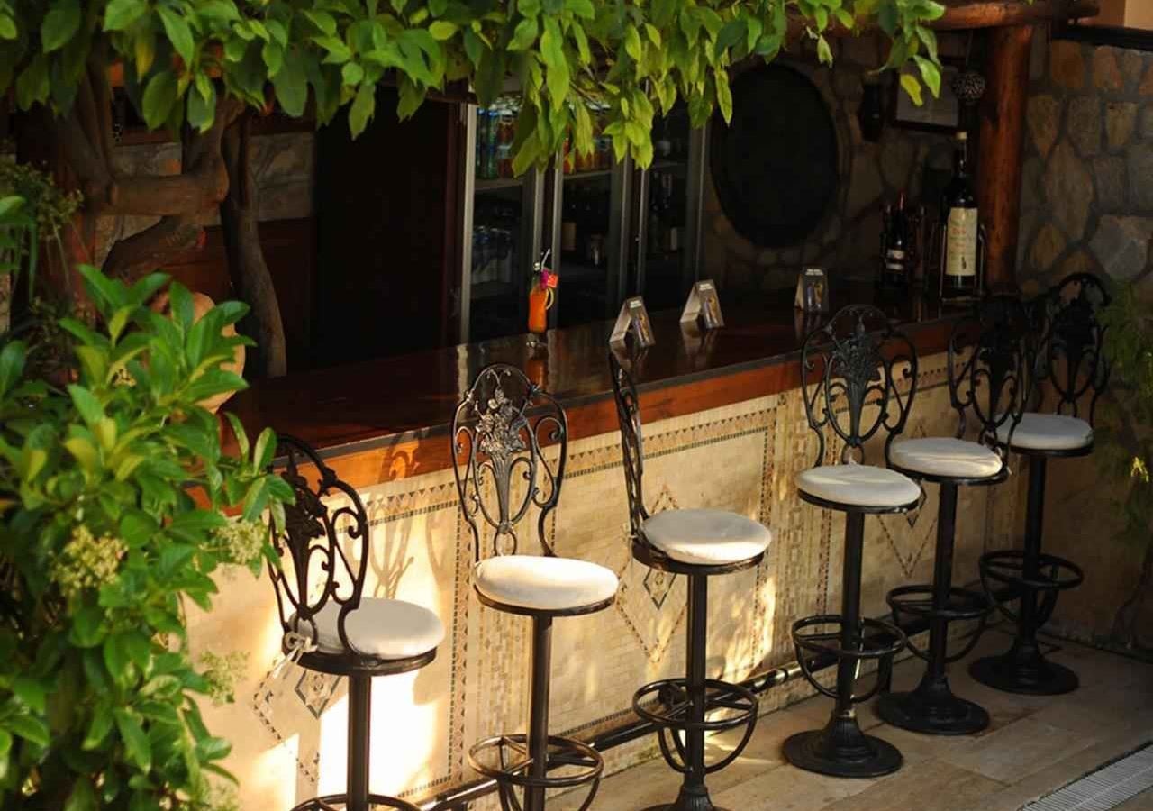 bars-bar