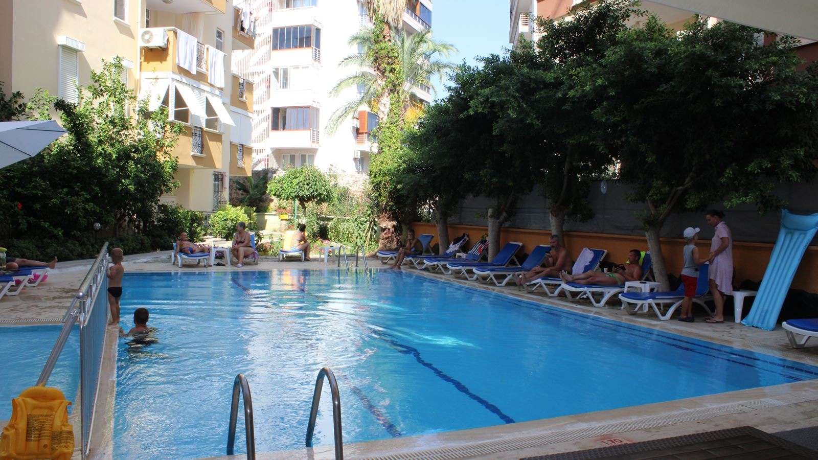 pools-outdoor-pool