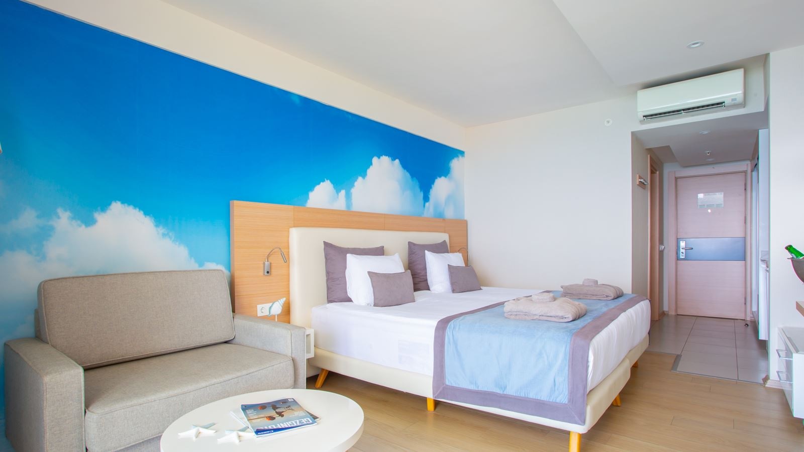 rooms-standard-land-view
